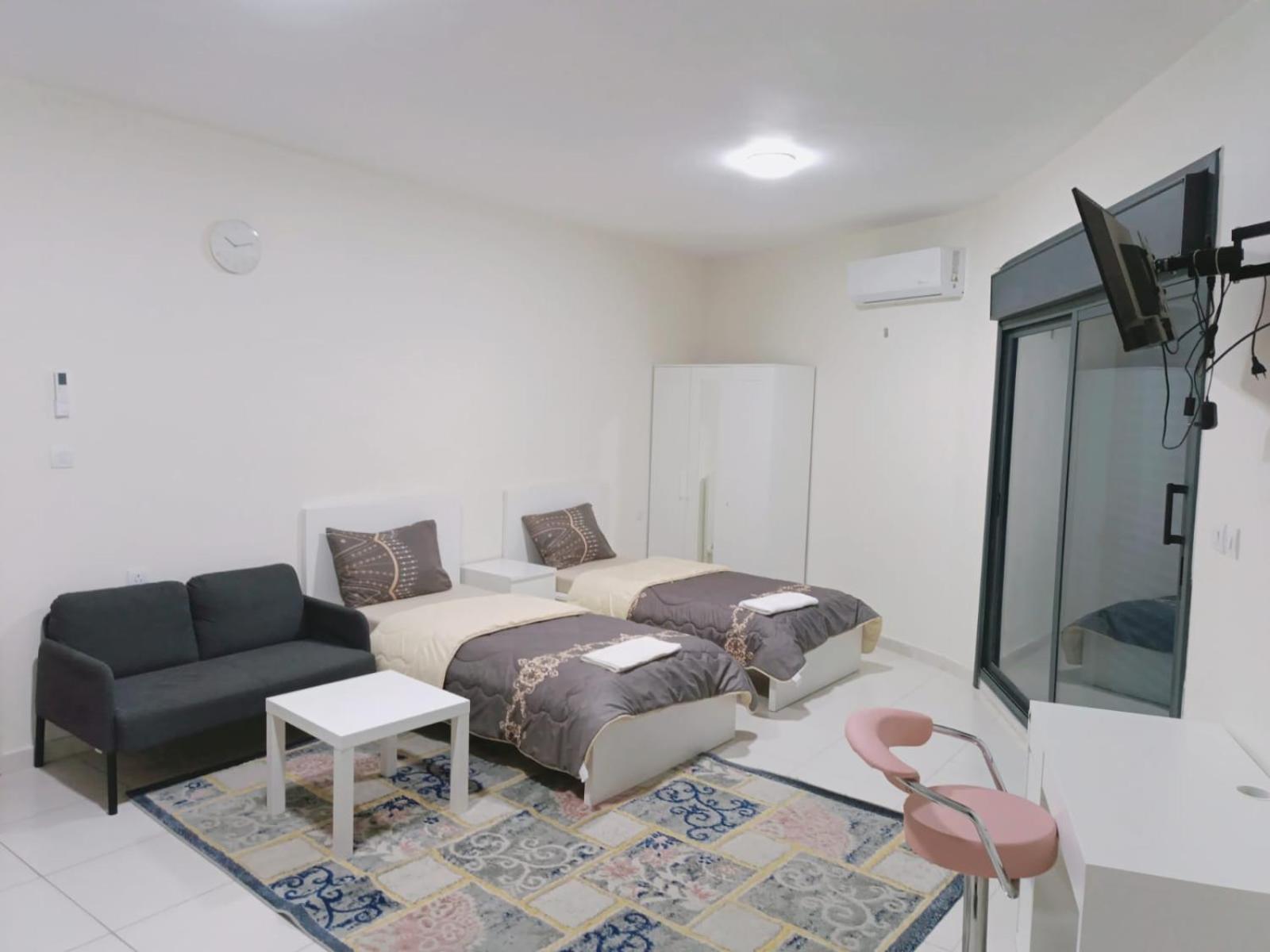 Durrat Al Israa Lägenhet Umm al-Amad Exteriör bild